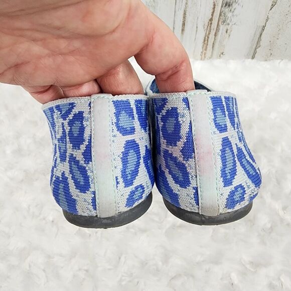 Skechers Cleo Blue Leopard Print Flats Size 6.5 - Picture 5 of 11